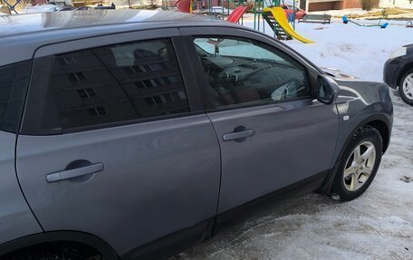 Nissan Qashqai, 2009 год, 750 000 рублей, 4 фотография