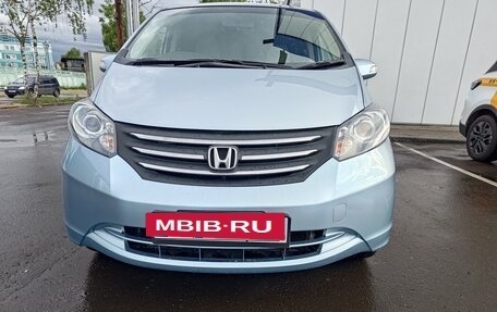 Honda Freed I, 2010 год, 1 220 000 рублей, 23 фотография