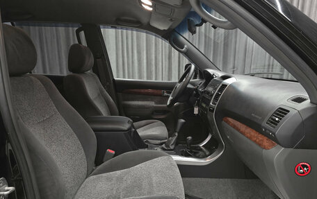 Toyota Land Cruiser Prado 120 рестайлинг, 2006 год, 1 890 000 рублей, 12 фотография