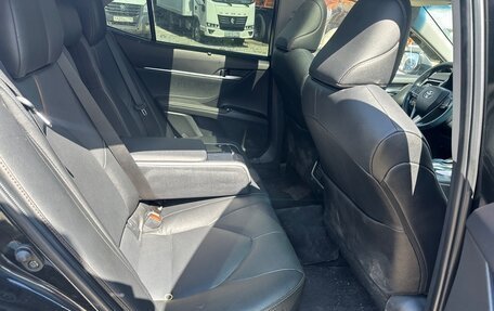 Toyota Camry, 2023 год, 3 970 000 рублей, 14 фотография
