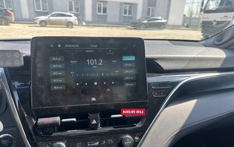 Toyota Camry, 2023 год, 3 970 000 рублей, 12 фотография