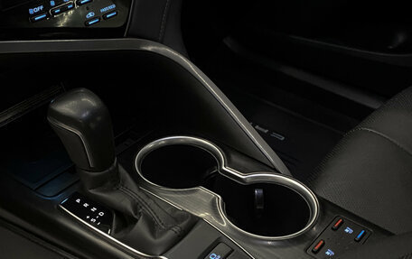 Toyota Camry, 2021 год, 3 099 000 рублей, 15 фотография