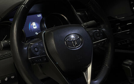 Toyota Camry, 2021 год, 3 099 000 рублей, 16 фотография