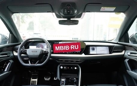 Audi Q5, 2026 год, 5 692 000 рублей, 26 фотография