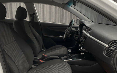 KIA Rio IV, 2019 год, 965 000 рублей, 10 фотография