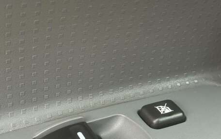 Mitsubishi Colt VI рестайлинг, 2006 год, 315 000 рублей, 18 фотография
