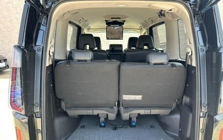Nissan Serena, 2023 год, 1 866 364 рублей, 18 фотография
