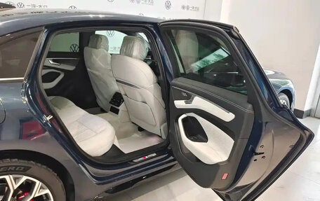 Audi A6, 2026 год, 7 800 000 рублей, 14 фотография