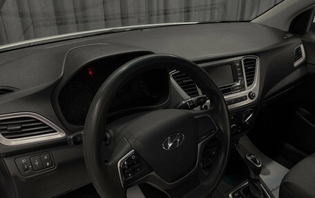 Hyundai Solaris II рестайлинг, 2019 год, 985 000 рублей, 8 фотография
