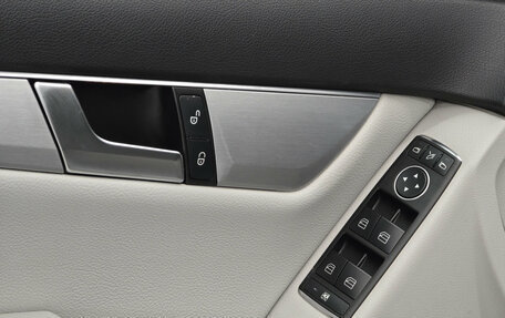 Mercedes-Benz C-Класс, 2011 год, 1 235 000 рублей, 19 фотография