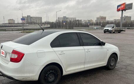 Skoda Rapid I, 2014 год, 950 000 рублей, 4 фотография