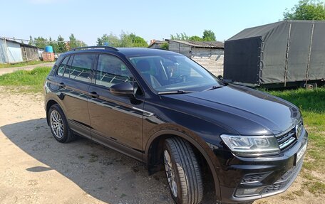 Volkswagen Tiguan II, 2019 год, 2 350 000 рублей, 5 фотография