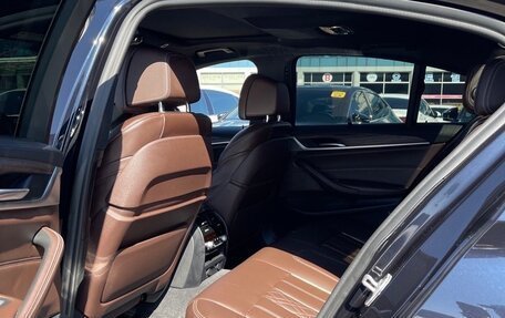 BMW 5 серия, 2019 год, 4 000 000 рублей, 31 фотография