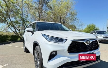 Toyota Highlander, 2026 год, 5 750 000 рублей, 2 фотография