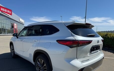 Toyota Highlander, 2026 год, 5 750 000 рублей, 6 фотография