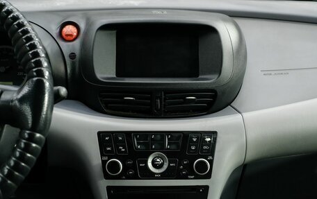 Nissan Almera Tino i, 2004 год, 268 000 рублей, 13 фотография