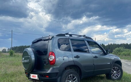 Chevrolet Niva I рестайлинг, 2012 год, 580 000 рублей, 4 фотография