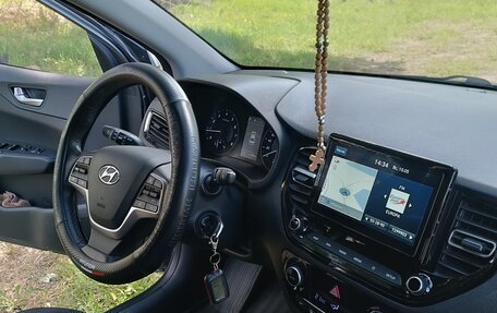 Hyundai Solaris II рестайлинг, 2021 год, 1 639 000 рублей, 18 фотография