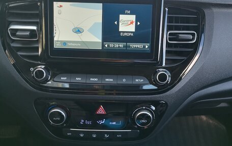 Hyundai Solaris II рестайлинг, 2021 год, 1 639 000 рублей, 19 фотография