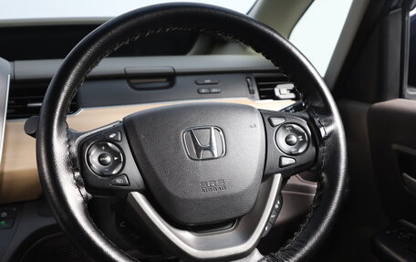 Honda Freed II, 2018 год, 1 699 000 рублей, 12 фотография