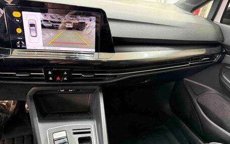 Volkswagen Golf VIII, 2023 год, 1 890 000 рублей, 11 фотография