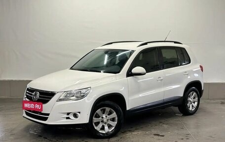 Volkswagen Tiguan I, 2010 год, 757 000 рублей, 1 фотография