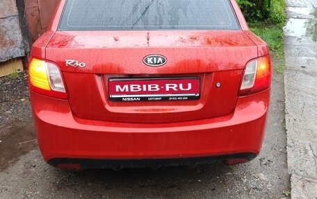 KIA Rio II, 2011 год, 545 000 рублей, 1 фотография