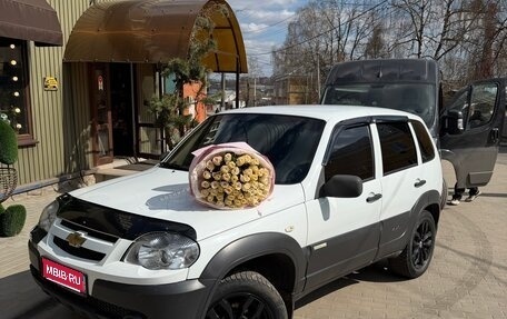 Chevrolet Niva I рестайлинг, 2014 год, 630 000 рублей, 1 фотография