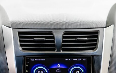 Hyundai Solaris II рестайлинг, 2011 год, 778 000 рублей, 16 фотография