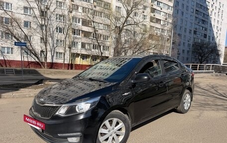KIA Rio III рестайлинг, 2017 год, 1 000 000 рублей, 3 фотография