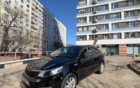 KIA Rio III рестайлинг, 2017 год, 1 000 000 рублей, 18 фотография
