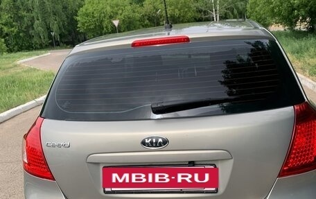 KIA cee'd I рестайлинг, 2010 год, 590 000 рублей, 3 фотография
