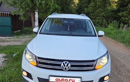Volkswagen Tiguan I, 2016 год, 1 200 000 рублей, 2 фотография