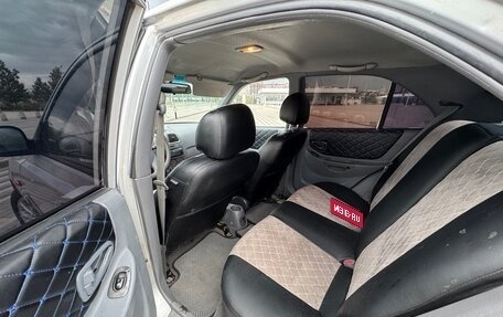 Hyundai Accent II, 2004 год, 350 000 рублей, 12 фотография