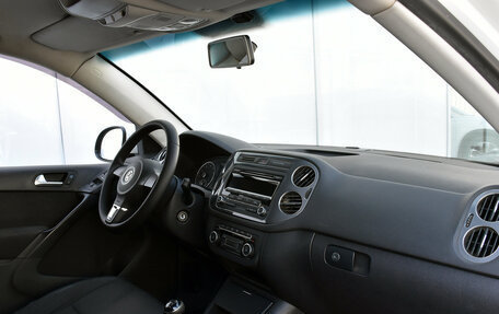 Volkswagen Tiguan I, 2011 год, 999 000 рублей, 11 фотография