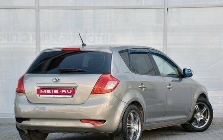 KIA cee'd I рестайлинг, 2010 год, 729 000 рублей, 3 фотография