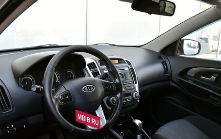 KIA cee'd I рестайлинг, 2010 год, 729 000 рублей, 12 фотография