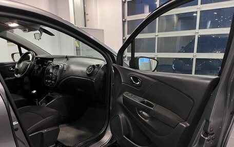 Renault Kaptur I рестайлинг, 2018 год, 1 415 000 рублей, 23 фотография