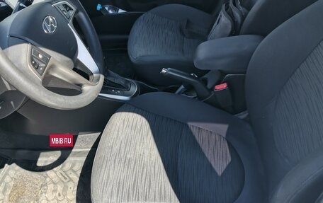 Hyundai Solaris II рестайлинг, 2016 год, 1 150 000 рублей, 11 фотография