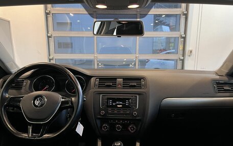 Volkswagen Jetta VI, 2016 год, 1 250 000 рублей, 9 фотография