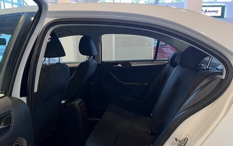 Volkswagen Jetta VI, 2016 год, 1 250 000 рублей, 23 фотография