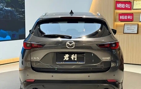 Mazda CX-5 II, 2022 год, 1 940 000 рублей, 4 фотография