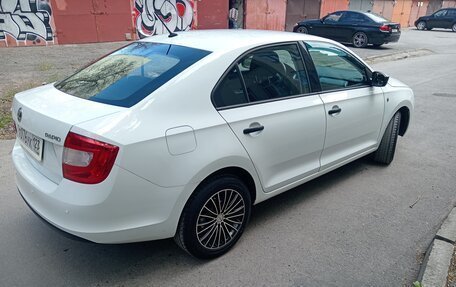 Skoda Rapid I, 2015 год, 900 000 рублей, 7 фотография