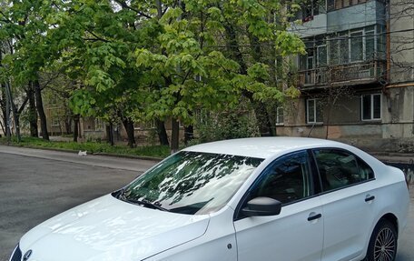 Skoda Rapid I, 2015 год, 900 000 рублей, 13 фотография
