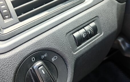 Skoda Rapid I, 2015 год, 900 000 рублей, 20 фотография