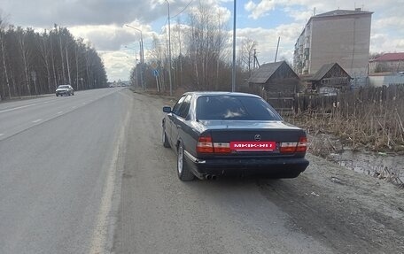 BMW 5 серия, 1992 год, 300 000 рублей, 2 фотография
