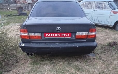 BMW 5 серия, 1992 год, 300 000 рублей, 3 фотография