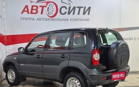Chevrolet Niva I рестайлинг, 2018 год, 797 000 рублей, 5 фотография
