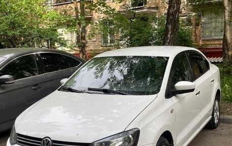 Volkswagen Polo VI (EU Market), 2012 год, 680 000 рублей, 1 фотография