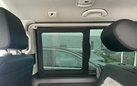 Volkswagen Multivan T6 рестайлинг, 2022 год, 8 394 000 рублей, 21 фотография